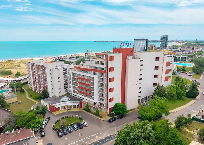 Hotel Fenix Сонячний Берег